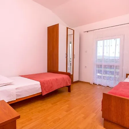 Cvitkovic Rogoznica (Sibenik-Knin)