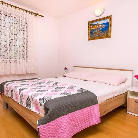 Cvitkovic * Rogoznica (Sibenik-Knin)