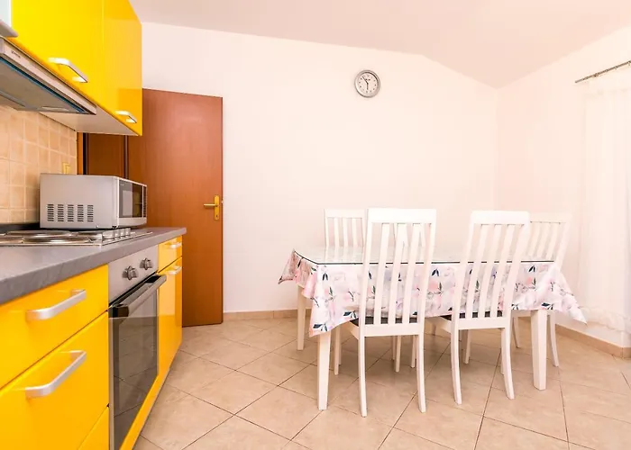 Cvitkovic Rogoznica (Sibenik-Knin)