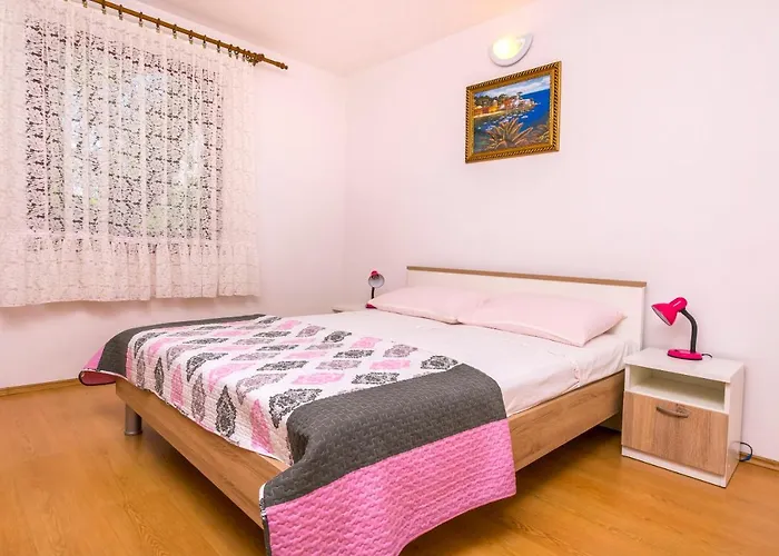 Cvitkovic * Rogoznica (Sibenik-Knin)